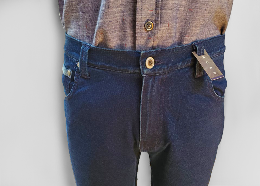 SYKES | Trim-fitting 95% cotton Denim Jean
